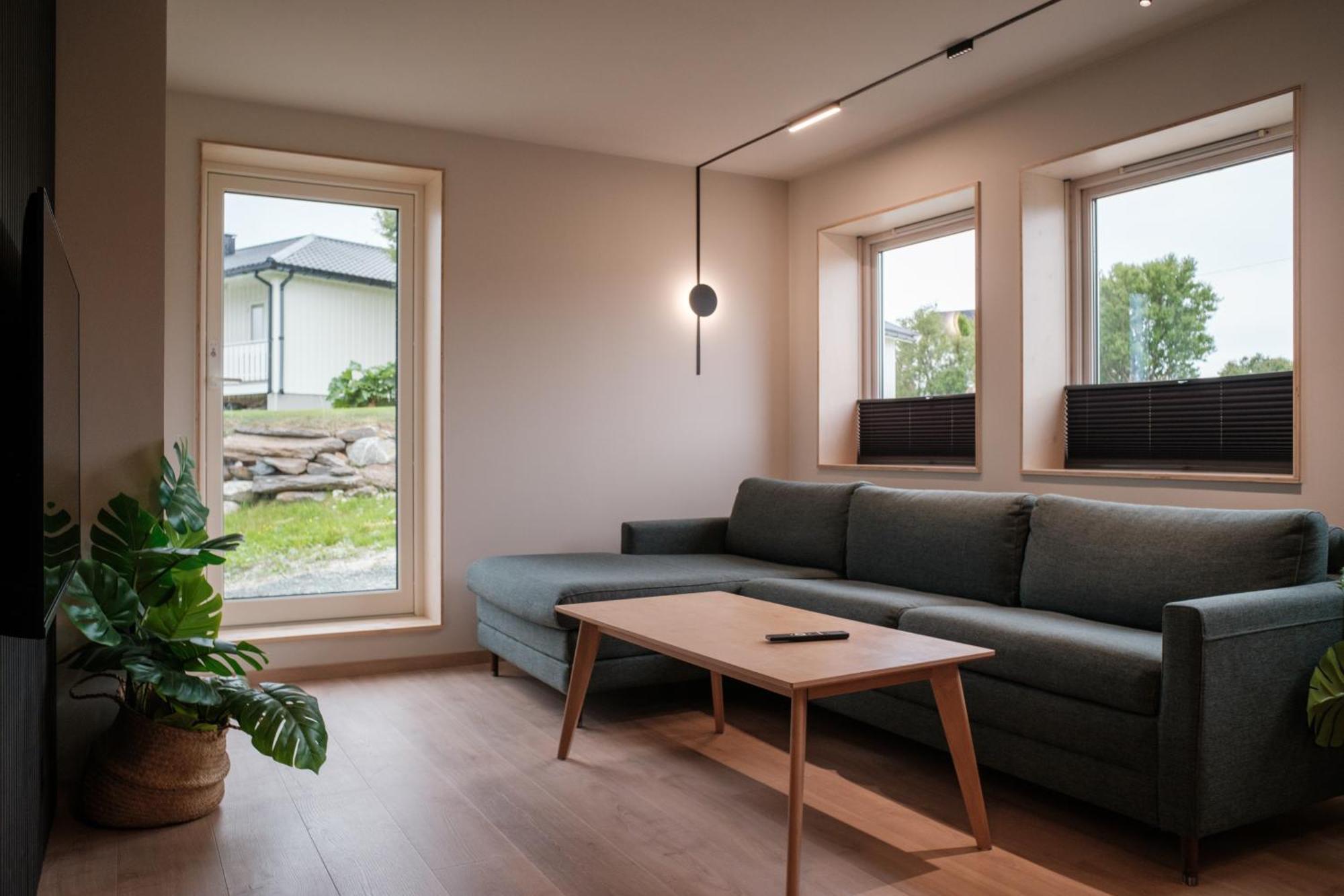 Sommaroya Beach Apartment Tromsø Exteriör bild